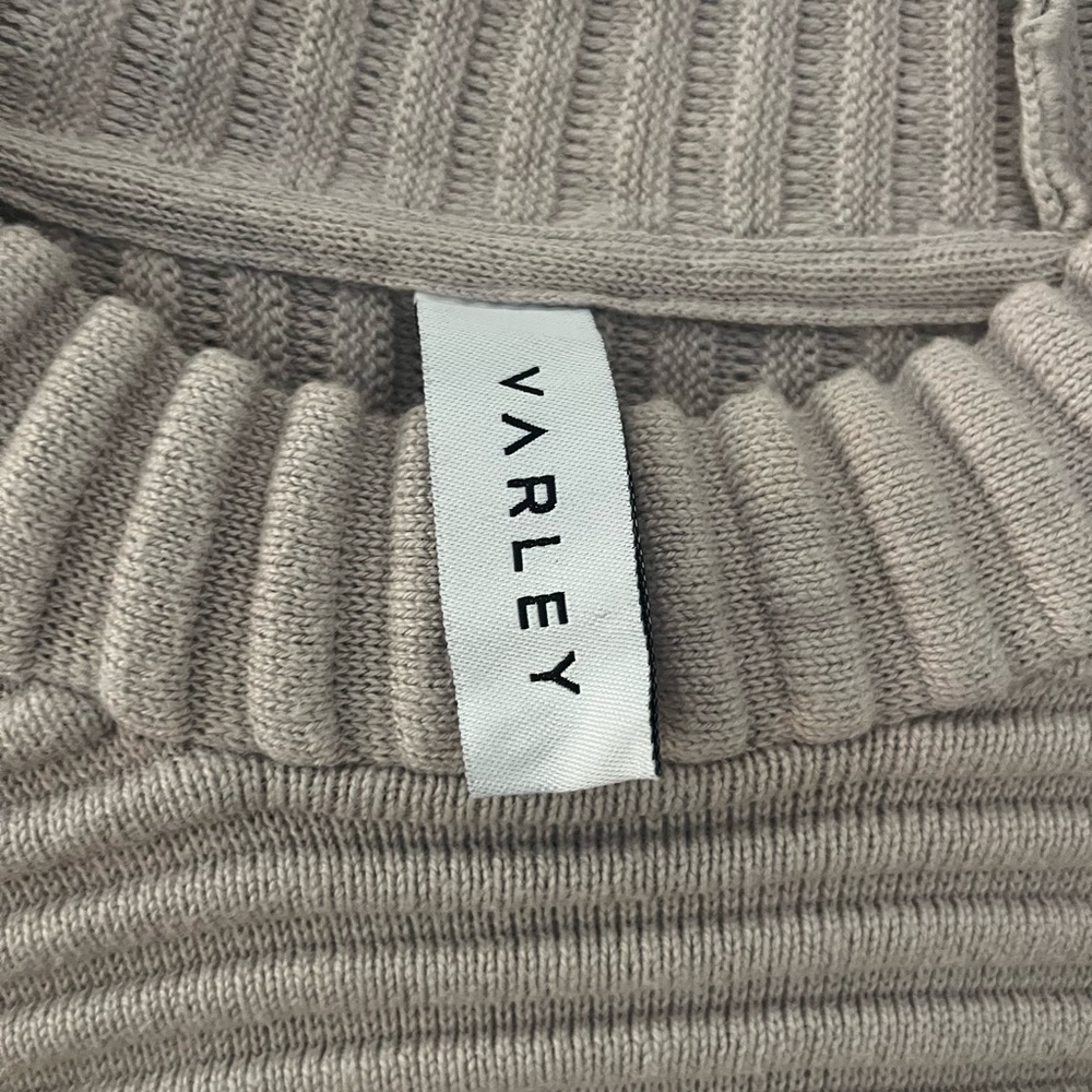 EUC Varley Talbert Side Zip Pullover Sweater Size Large